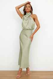 Carlina | Elegant Satin Long Dress with Halter Neckline Light Green Dresses