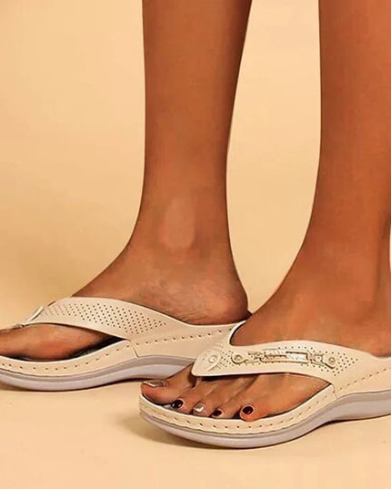 Alice Leroy | Alice Leroy Soft Padded Flip Flops Beige Sandals