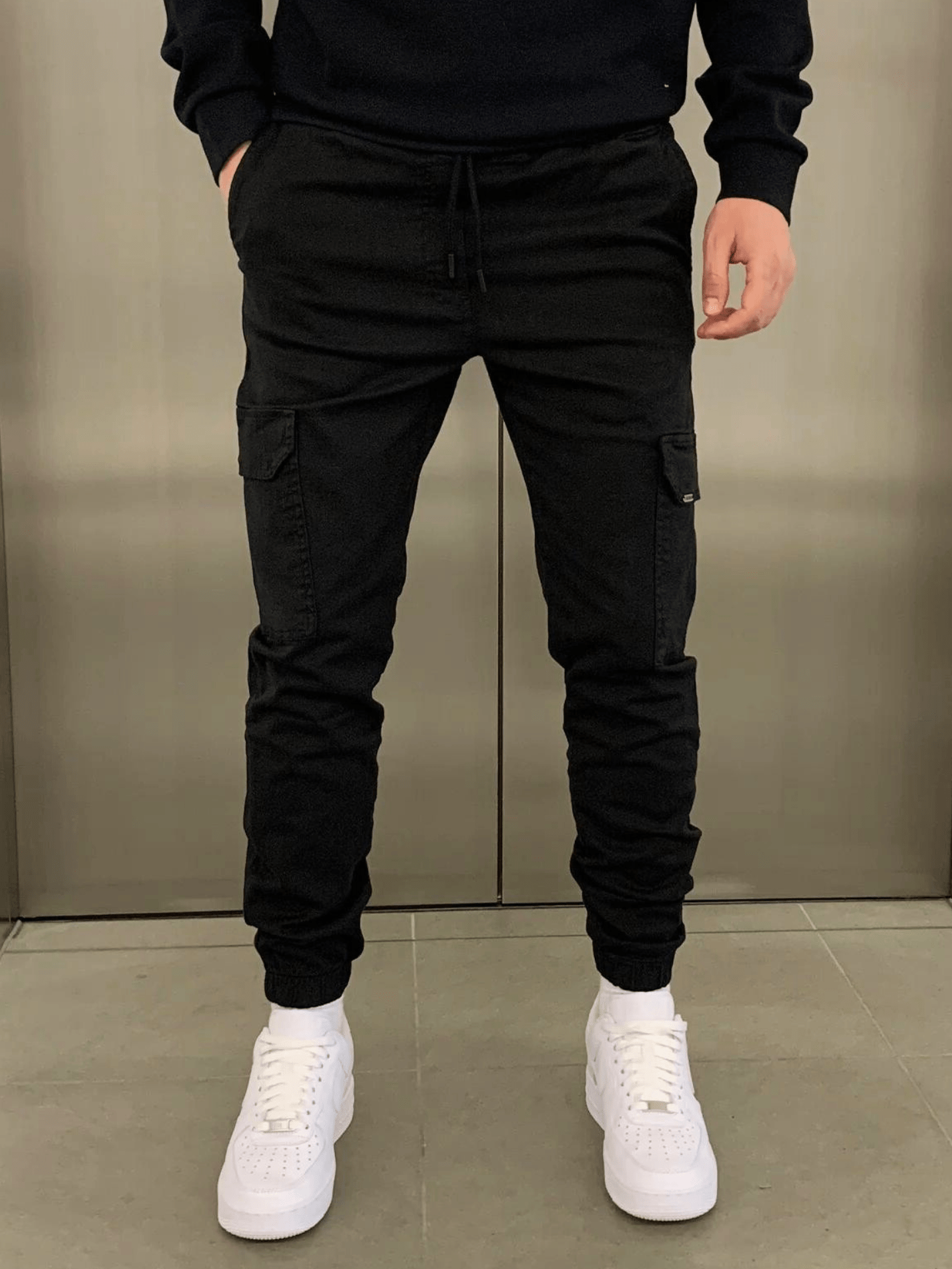 Maxime | Stylish and practical cargo joggers Black