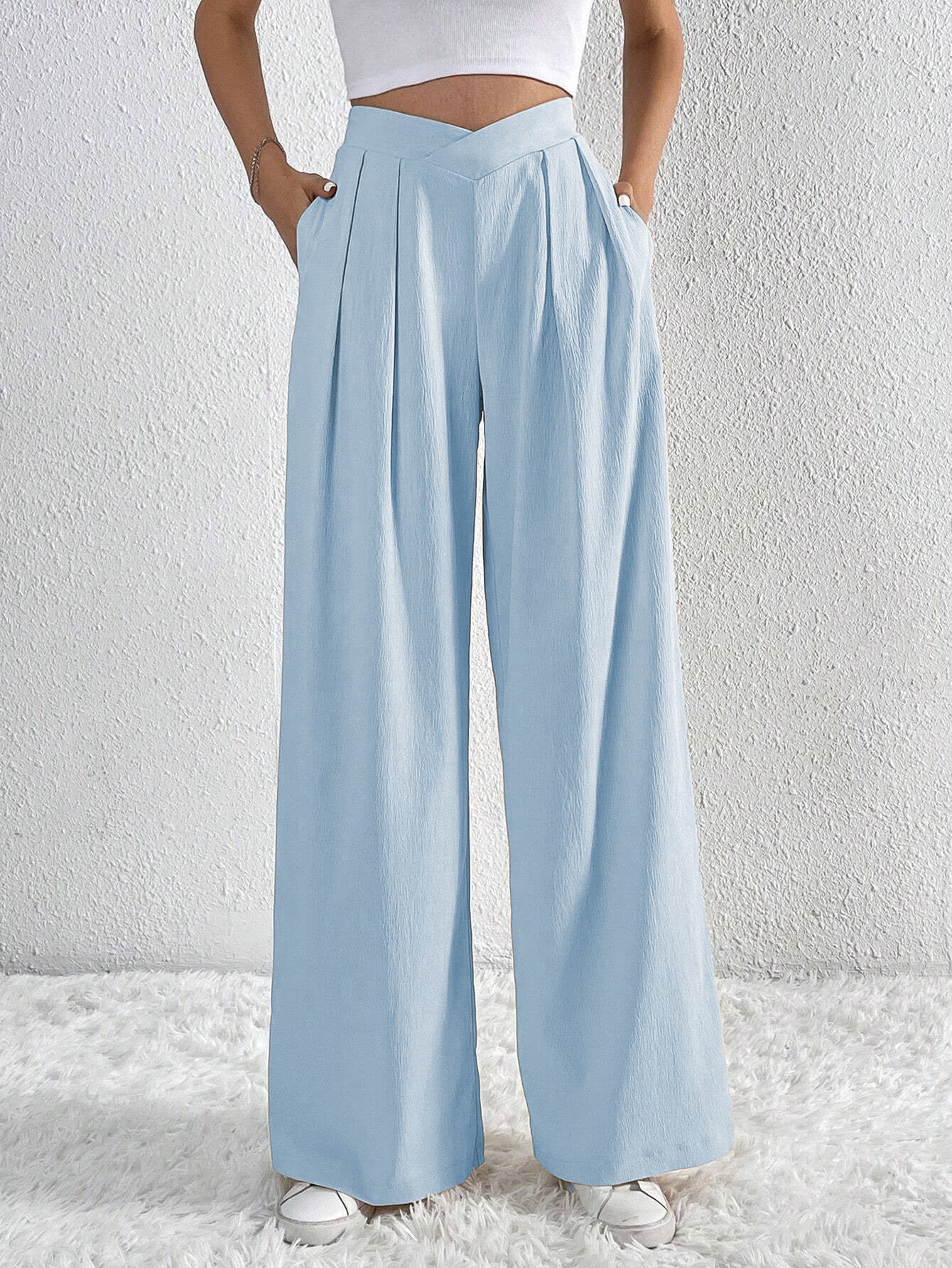 Summer New Solid Color Pleated Casual Wide-leg Pants Loose Casual Women's Commuting Versatile Style Comfortable TrousersS Light Blue