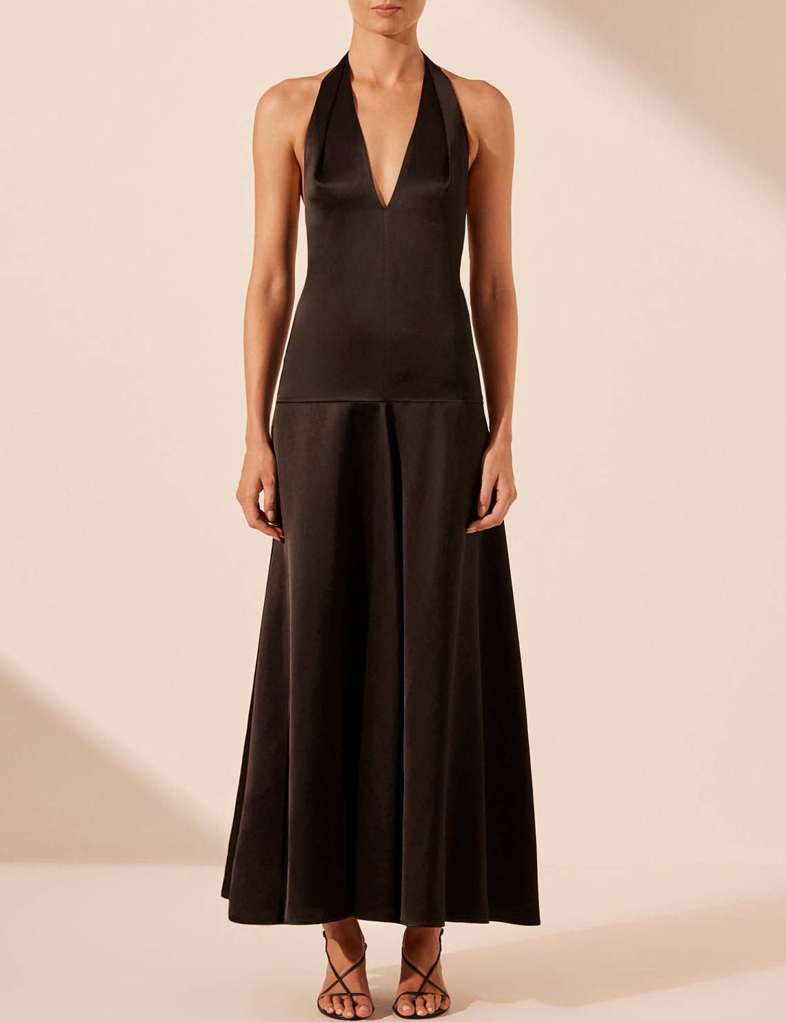 Elegant Deep V Neck Halter Maxi Dress Black Dresses