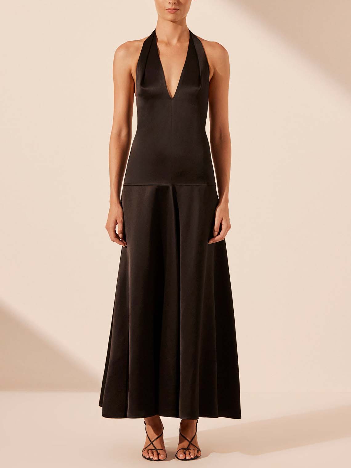 Elegant Deep V Neck Halter Maxi Dress Black Dresses
