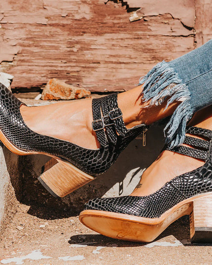 Comfortable and Elegant Thick-heeled Shoes Limited Edition Black Woman Shoes