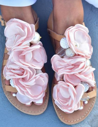 Peonia Sandals Women's Accessories