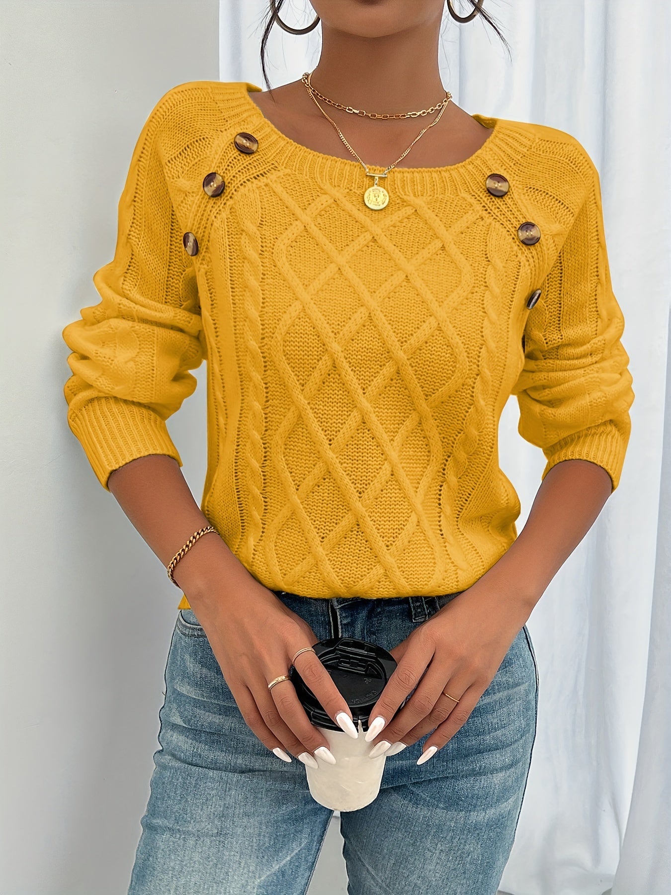 Jaimy | Classic Cashmere Sweater Yellow