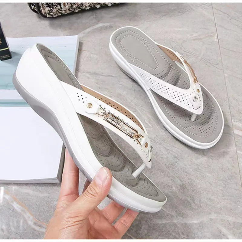 Iza™ Orthopedic Summer Sandals with Soft Footbed Sandals