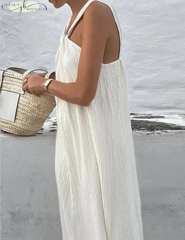 DELILAH | Chic Maxi-dress