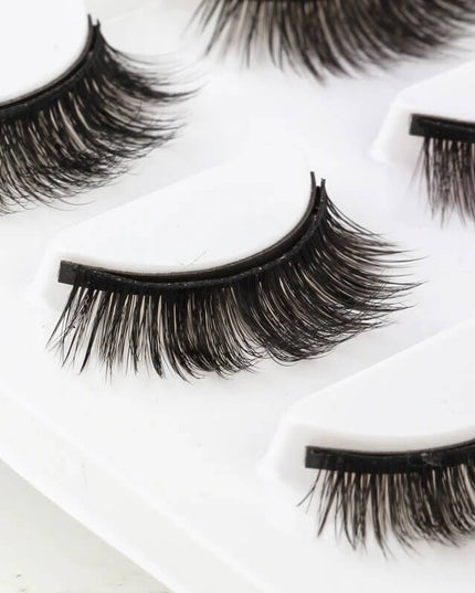 LashLines Magnetic Lashes Kit with Innovative Applicator Tool for Easy Application Beauty