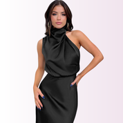 Elegant Off-Shoulder Maxi Dress with High Neck Black Dresses
