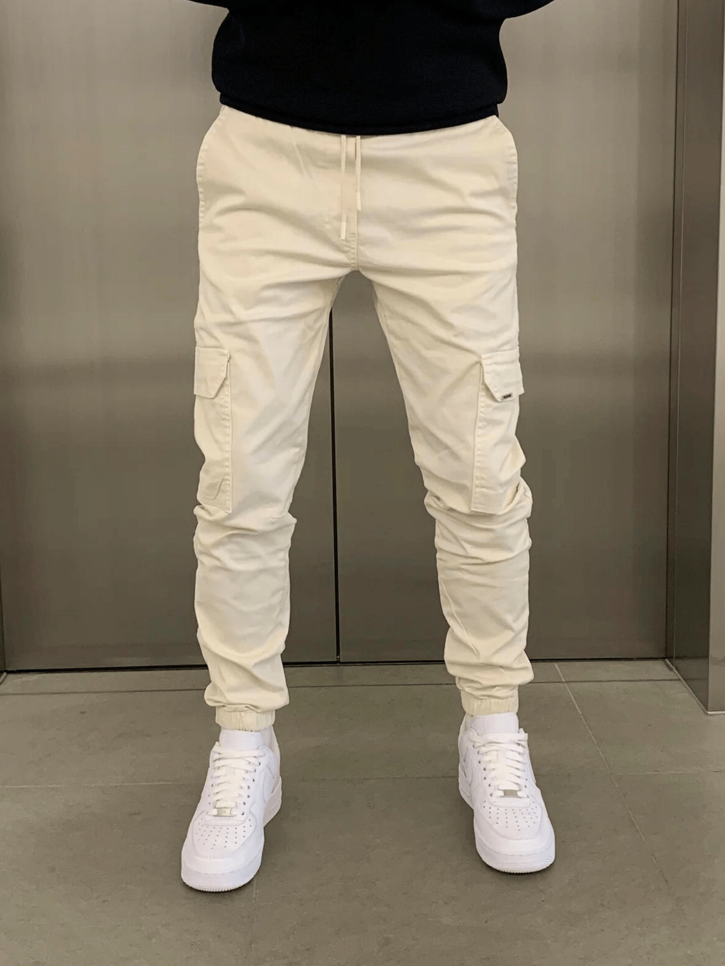 Maxime | Stylish and practical cargo joggers Beige