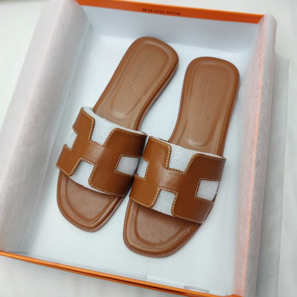 'H' Design Sandals Brown Sandals