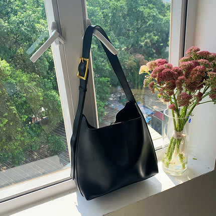 Women's Minimalist PU Leather Bag Black Leather Bag