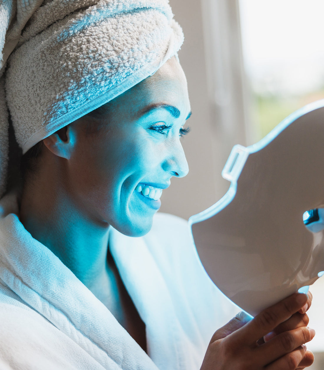 Vrimlo 7 Color LED Therapy Mask for Effortlessly Smoother Skin Beauty