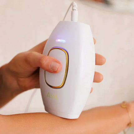 IPL - Permanent hair removal White beauty