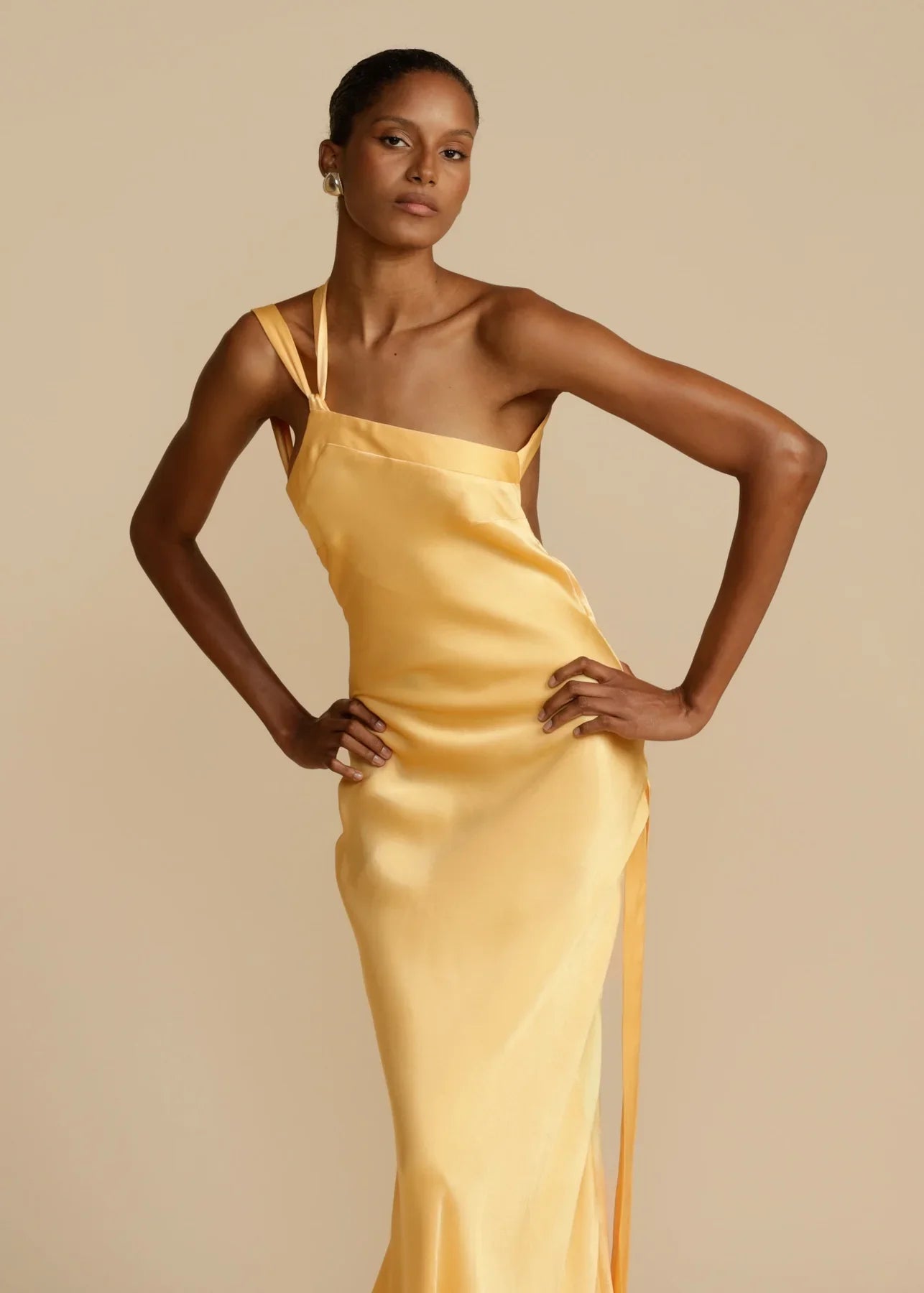 Eileen™ | Figure-Flattering Maxi Dress M Dresses