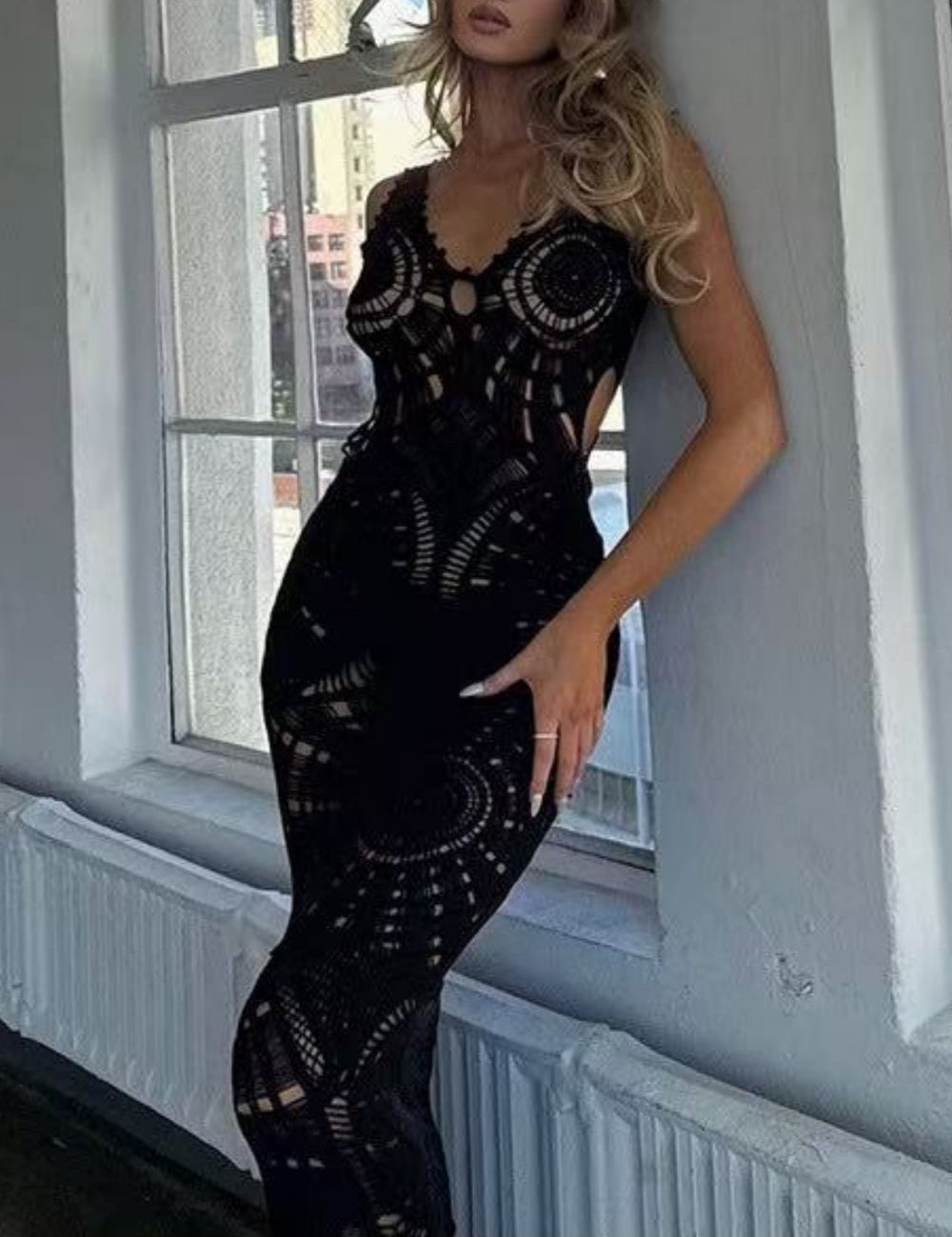 Beach Hollow V-neck Slim Sexy Midi Dress Black Dresses