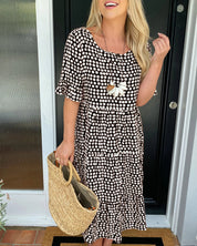Alexia - Round neck Midi Dress Dresses