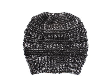 Women’s Mixed-Color Knitted Wool Ponytail Hat Black gray white Hats