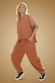 Davi & Dani Flowy Top and Elastic Waist Band Pants Set