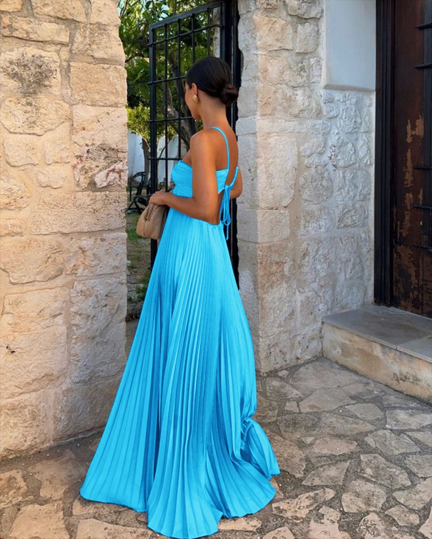 Women's Pleated Sleeveless Sling Dress - Halter High Waist women