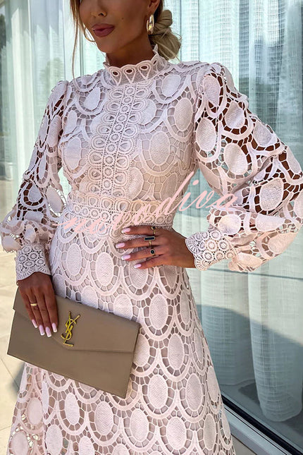 Charlie | Romantic Lace Dress Apricot Dresses
