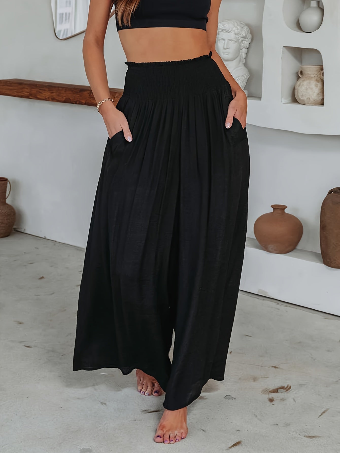 Nela - Casual trousers Black