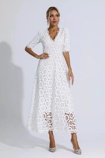 Savannah™ | White Cutout Maxi Dress S Dresses