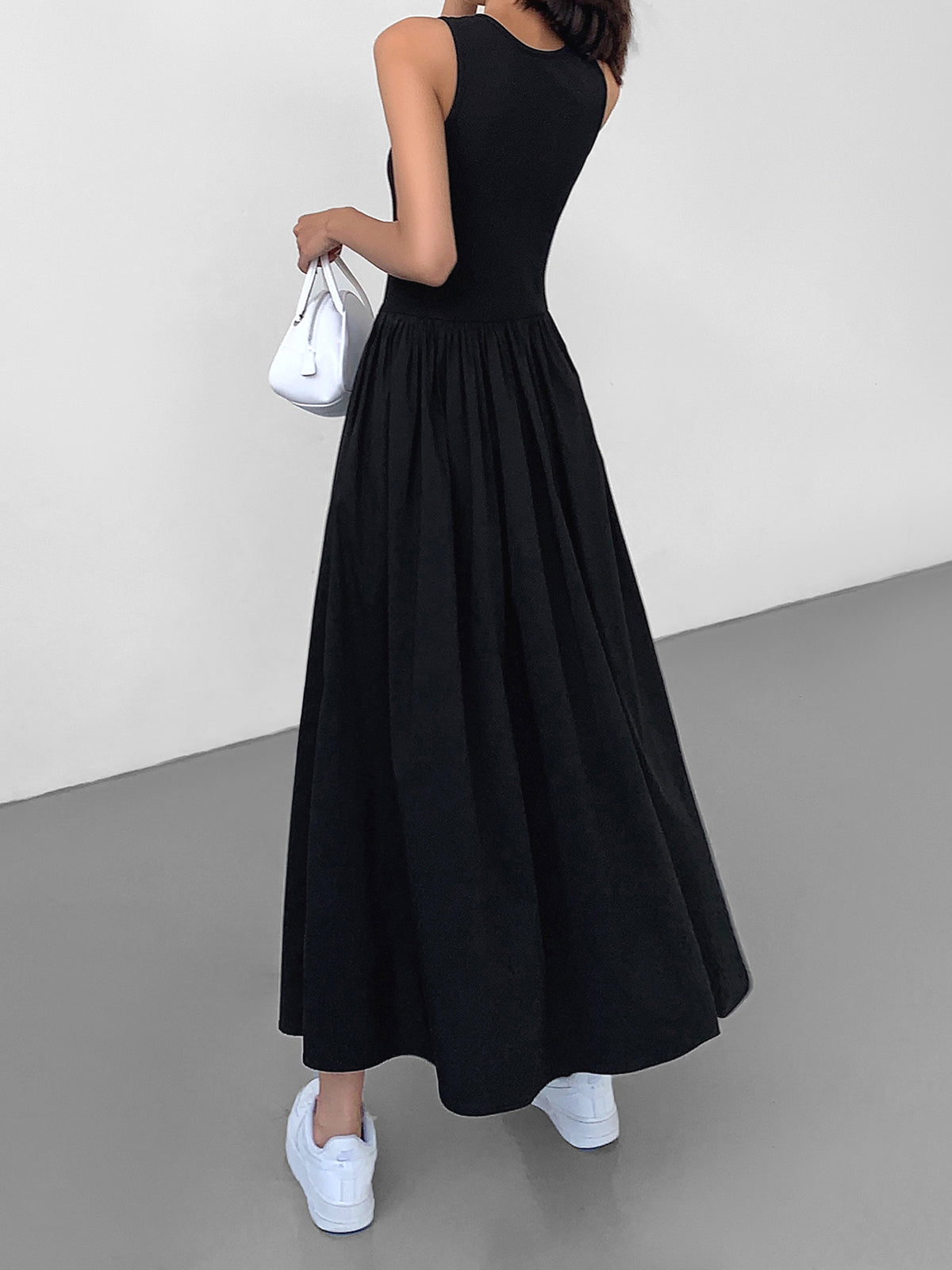 Leisure Crew Neck Long Dress Dresses