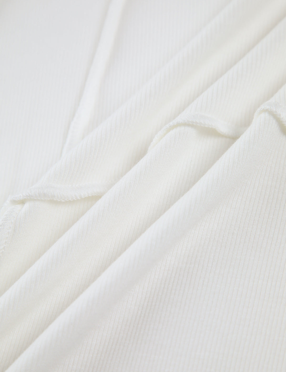 Elara | Elegant Ribbed Top With Seam Accents Women's tops