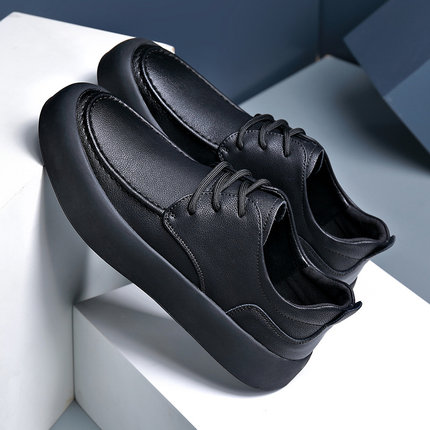 Sahara Leather Sneakers Black