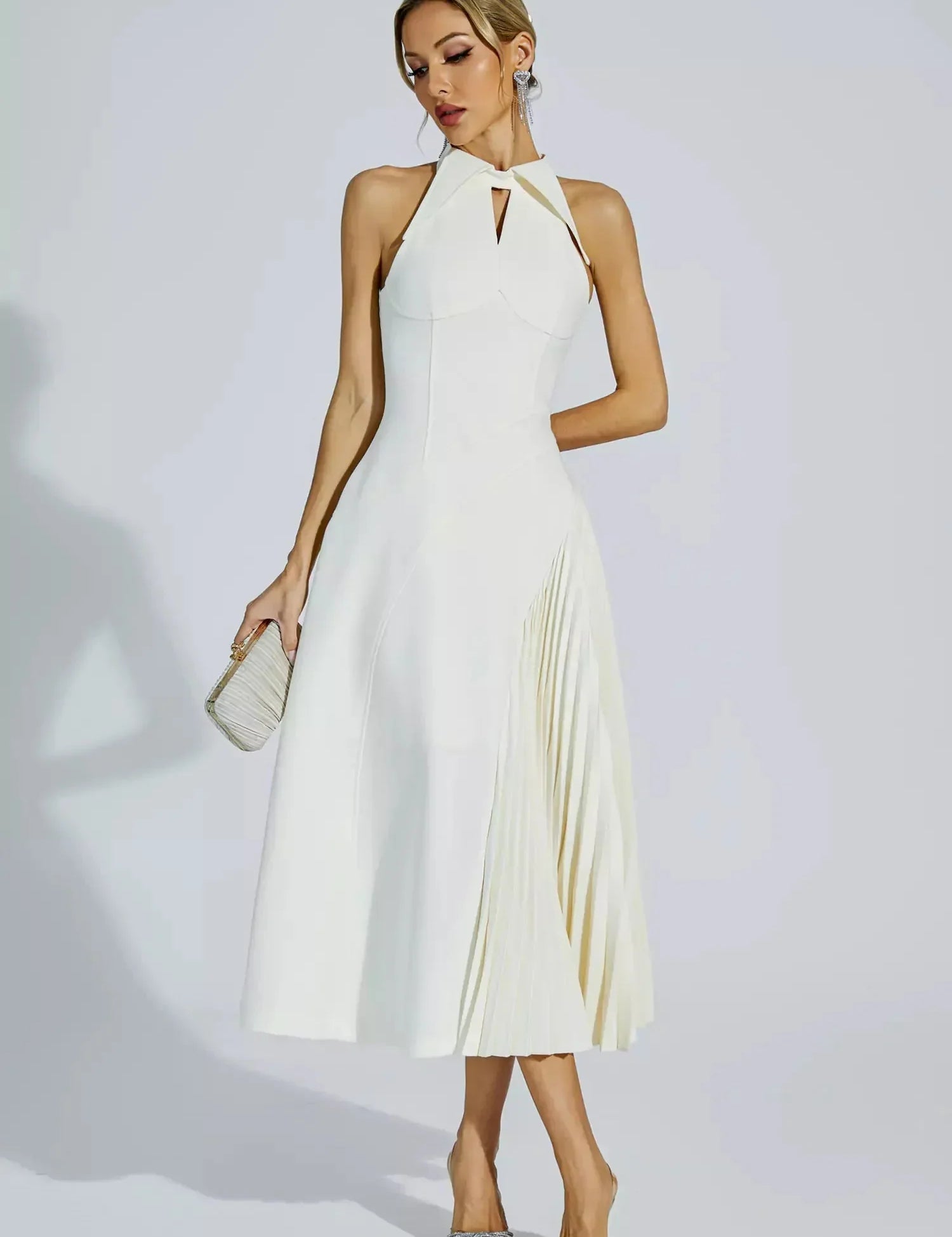 Cameron™ | Ruffled Sleeveless Midi Dress M Dresses