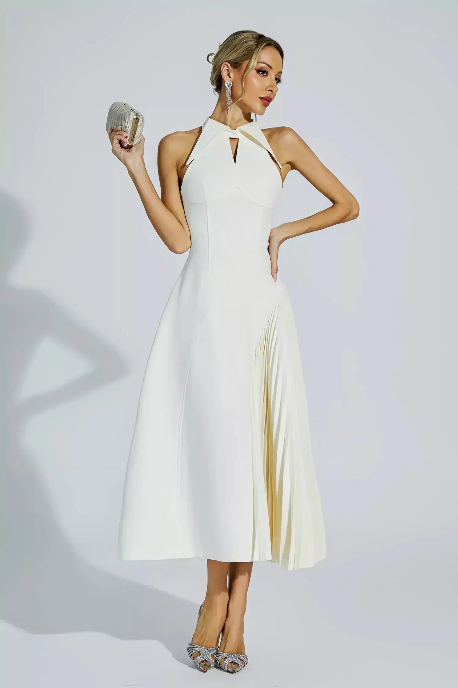 Cameron™ | Ruffled Sleeveless Midi Dress S Dresses