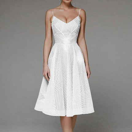 Lara | Elegant open-back dress Binaco