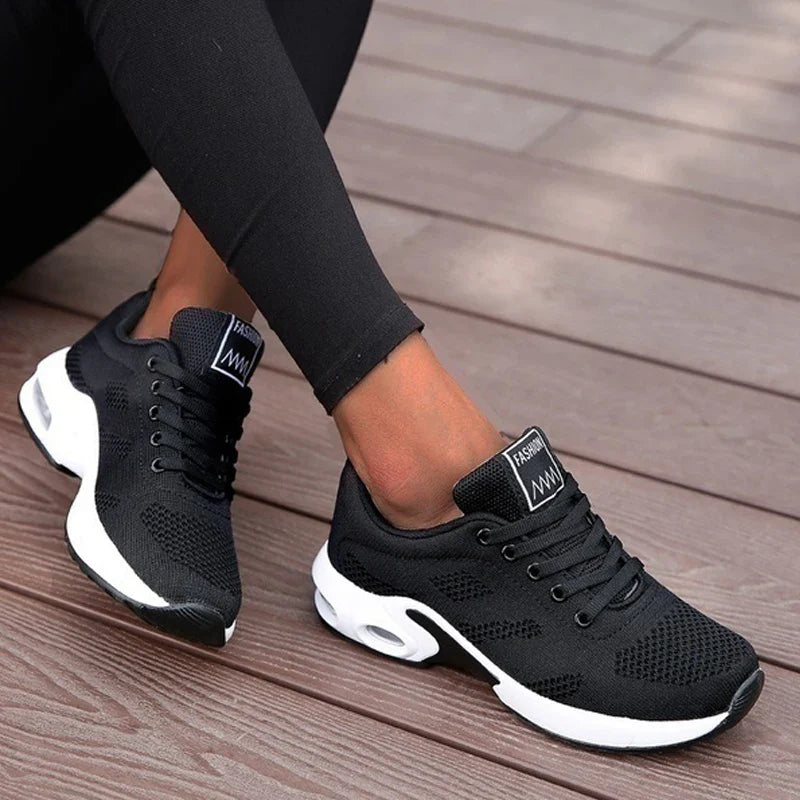 Chelsea™ | CloudWalk Ergonomic Pain Relief Shoes Black Shoes