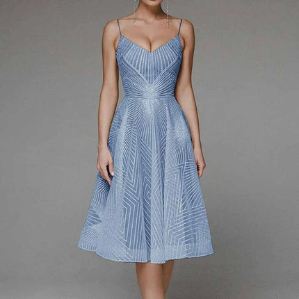 Lara | Elegant open-back dress Blue