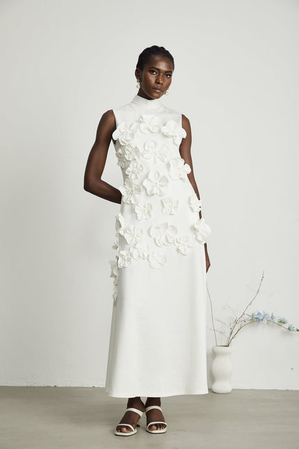 Mariana™ | Posture-Improving Flower Embossed Dress White Dress