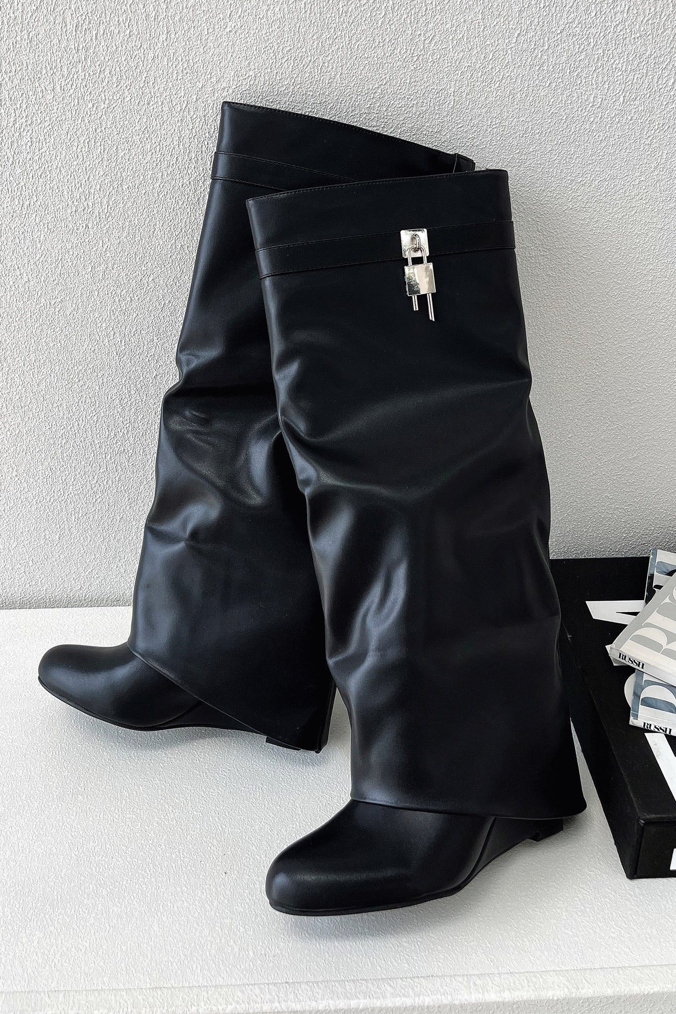 Isabelle™ Women's Black Knee-High Boots Boots