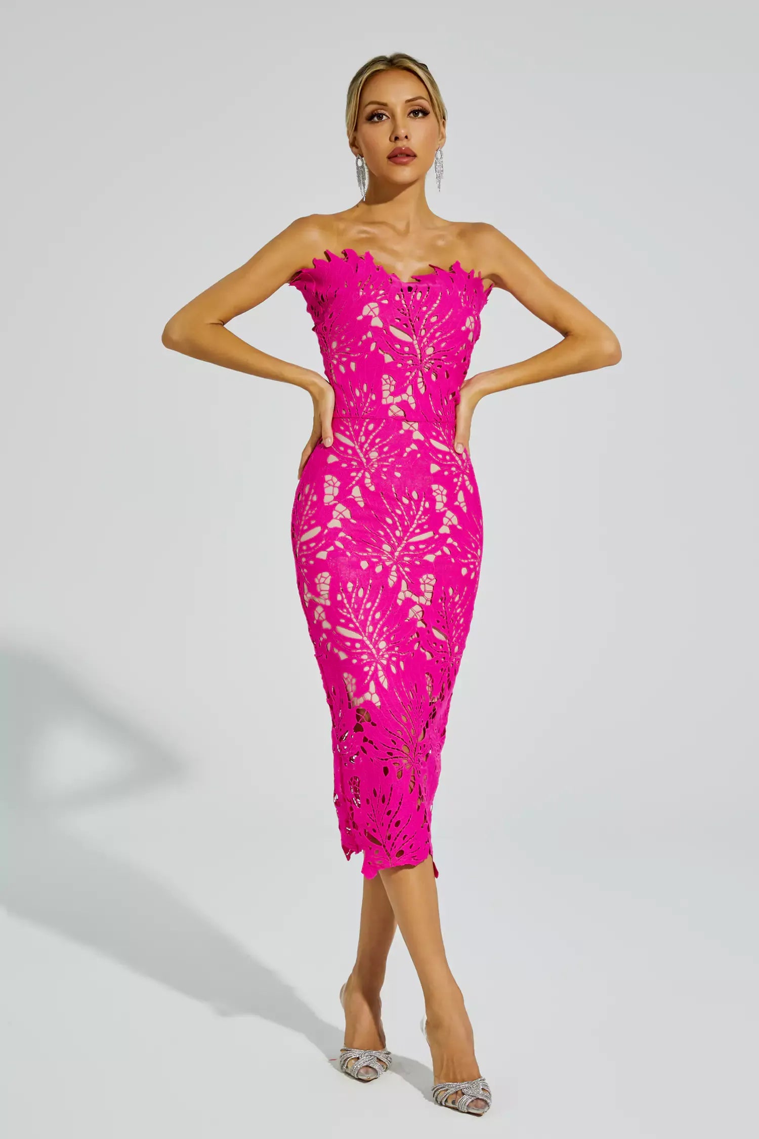 Aurora™ | Rose Red Floral Lace Midi Dress M Dresses