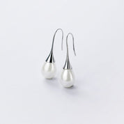 Elegant Pearl Drop Earrings – Timeless & Chic Silver Earrings