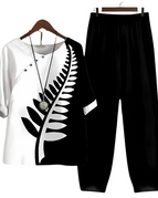 White/Black (Almost sold out)