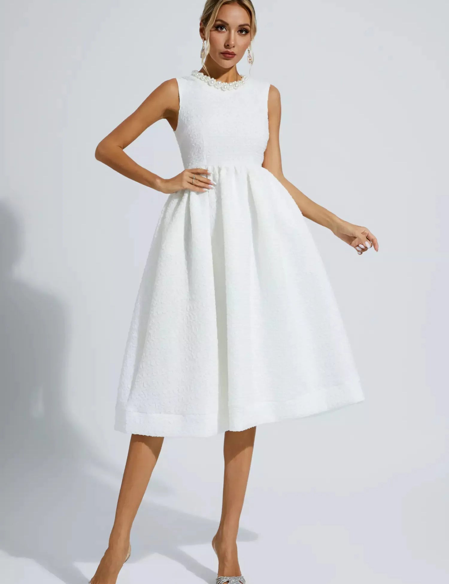 Elaina™ | White Pearl Sleeveless Midi Dress M Dresses