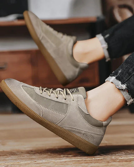 Max™ - Comfortable Orthopedic Sneakers