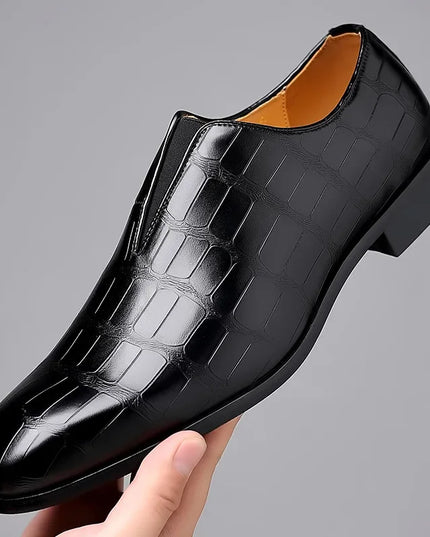 George™ Slip-On Leather Loafers – Stone Pattern Black Shoes