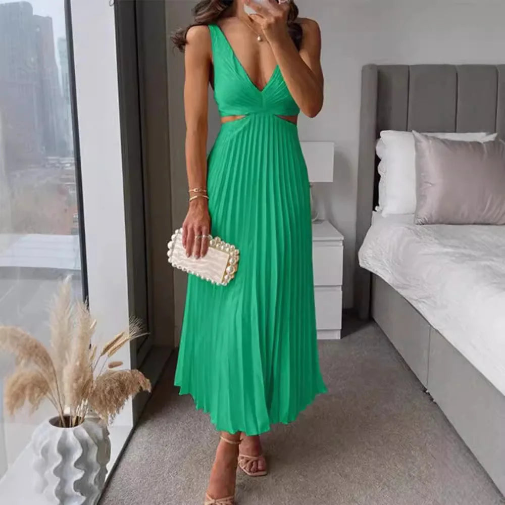 Noa | Posture-Improving Pleated Dress Green Dress