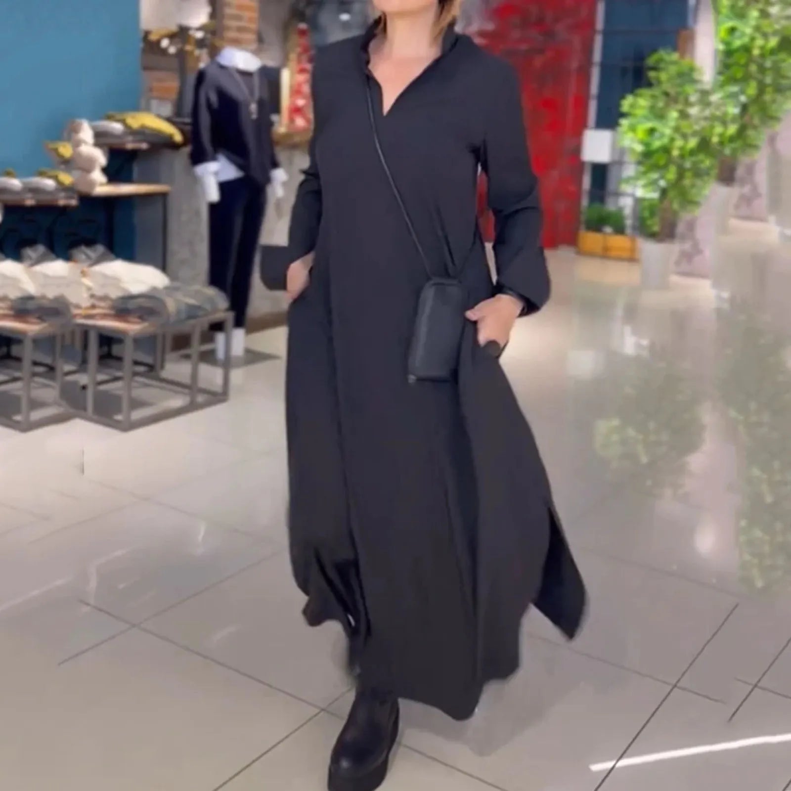 Brisa | Elegant Long-Sleeve V-Neck Maxi Dress Black Dresses