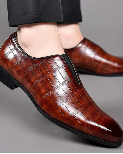George™ Slip-On Leather Loafers – Stone Pattern Shoes