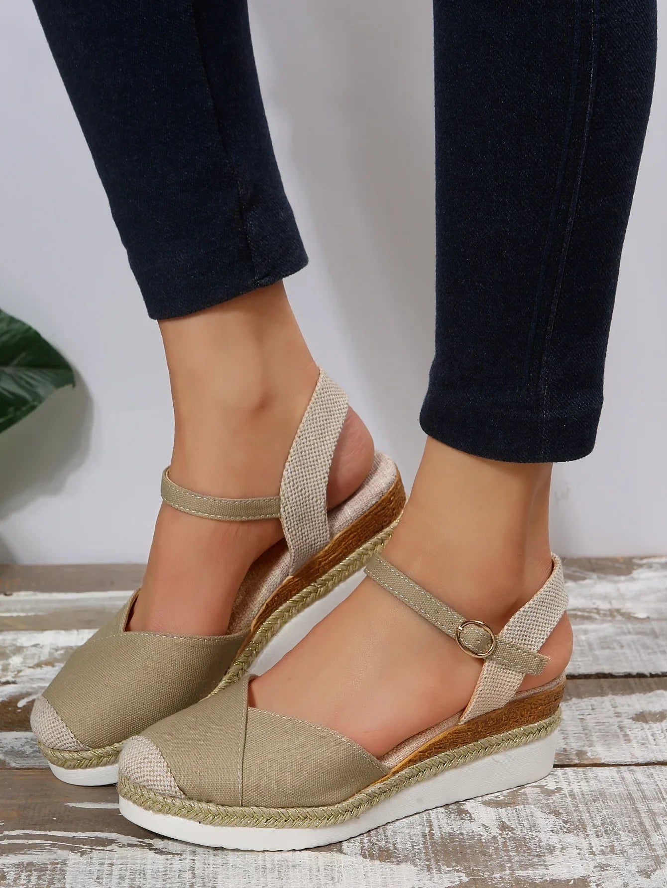 Courtney | Women's Closed Toe Wedge Sandals Shoes & Sandals