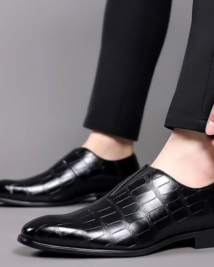 George™ Slip-On Leather Loafers – Stone Pattern Shoes