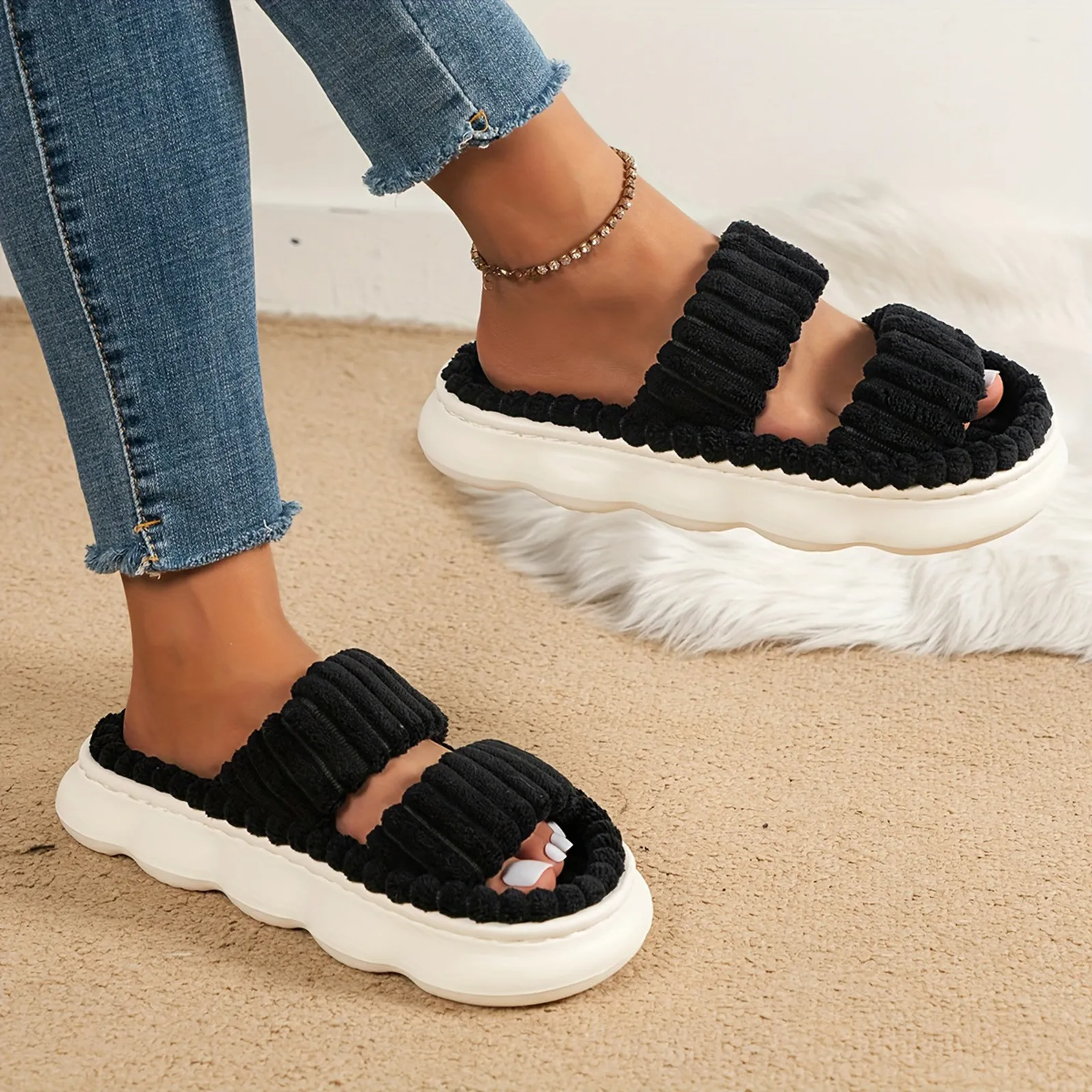 DreamCloud Slippers Women's Footwear