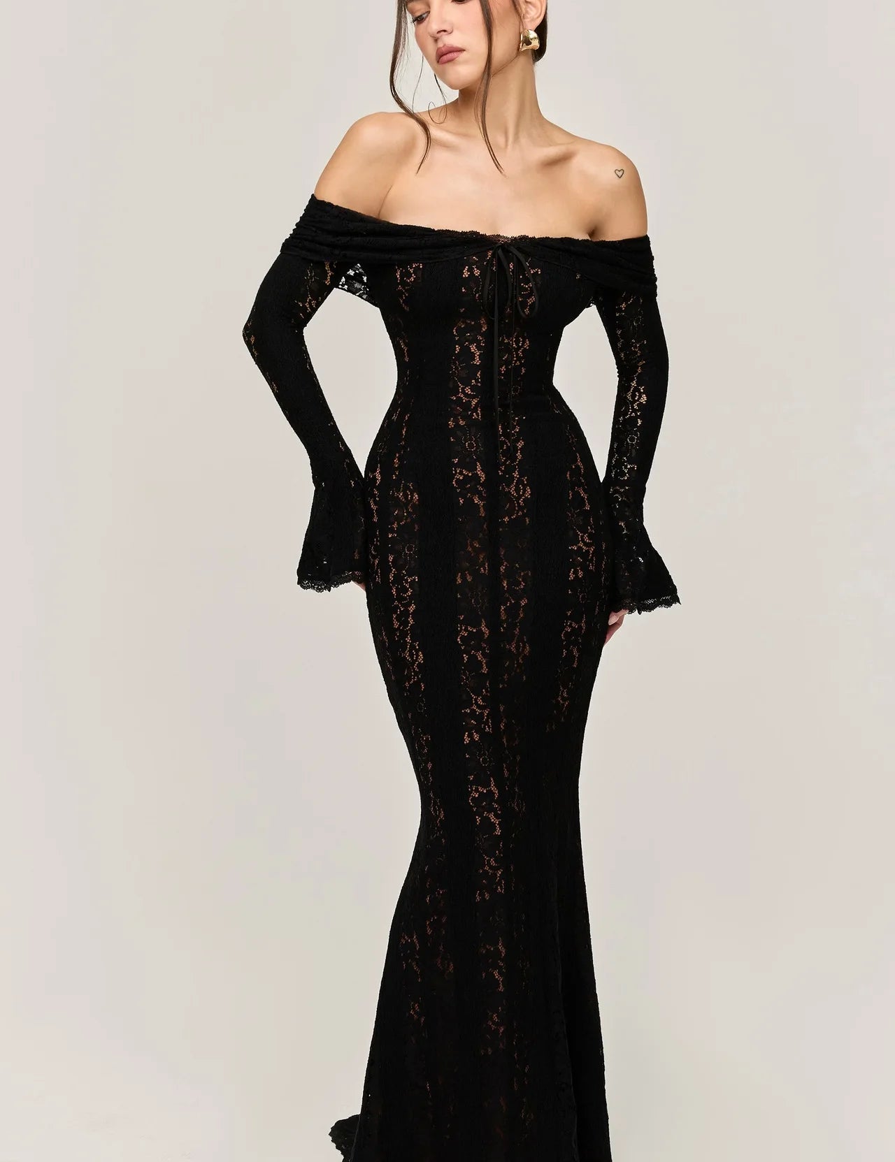 Women's Hollow-Out Lace Backless Maxi Dress Black Dresses